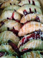 Load image into Gallery viewer, Homemade Hand Pies