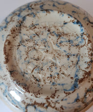 Load image into Gallery viewer, Americana General Spongeware Speckled Stoneware Pottery Bowls (2)
